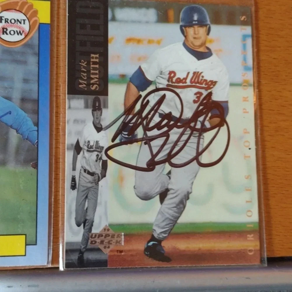 Autographed Rookie BB CARDS